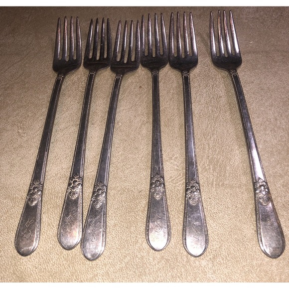 International Silver Other - 1847 Rogers Bros ADORATION International Silver Plate 6 Dinner Forks Flatware  S